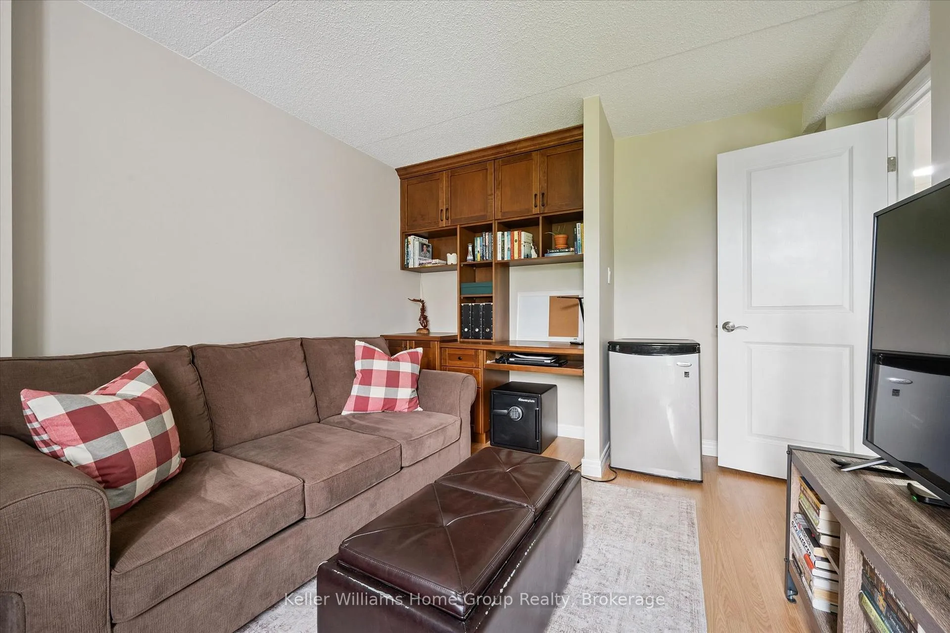 Photo 30 of Unit 408, 22 Marilyn Drive, Guelph, Riverside Park — HOMEH
