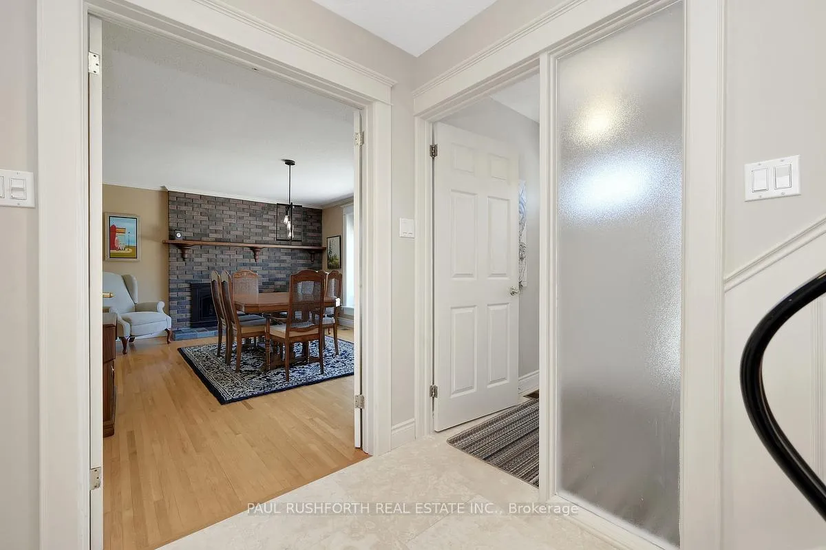 Photo 5 of 2189 Emard Crescent, Ottawa, Beacon Hill North — HOMEH