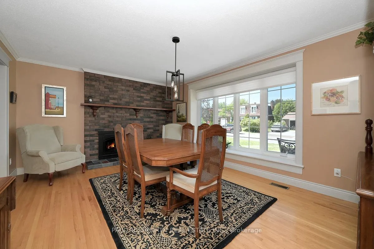 Photo 6 of 2189 Emard Crescent, Ottawa, Beacon Hill North — HOMEH