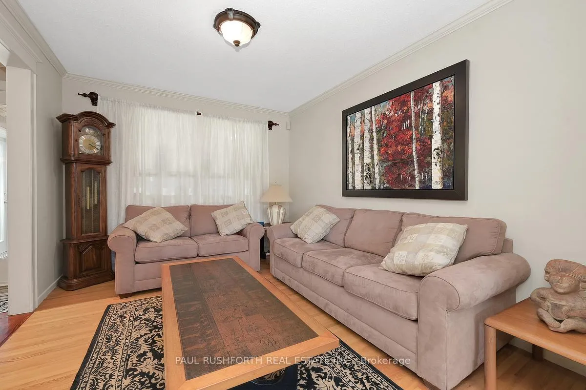 Photo 9 of 2189 Emard Crescent, Ottawa, Beacon Hill North — HOMEH