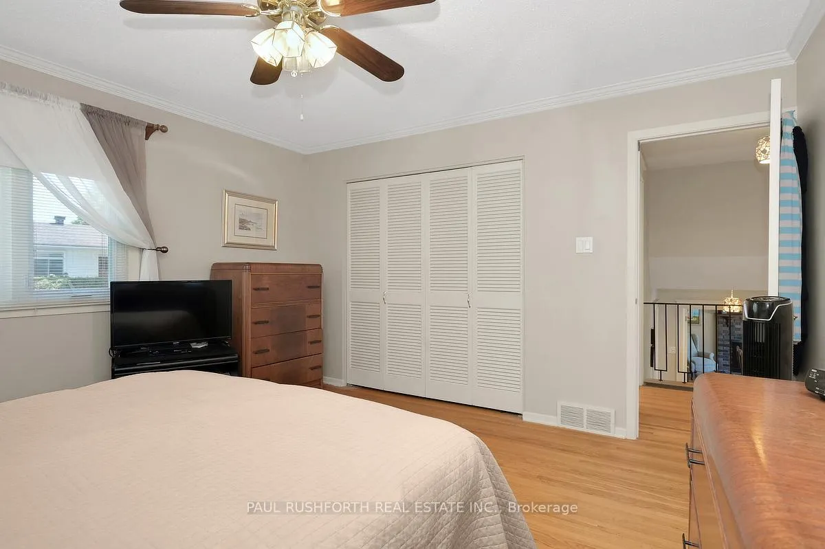 Photo 16 of 2189 Emard Crescent, Ottawa, Beacon Hill North — HOMEH
