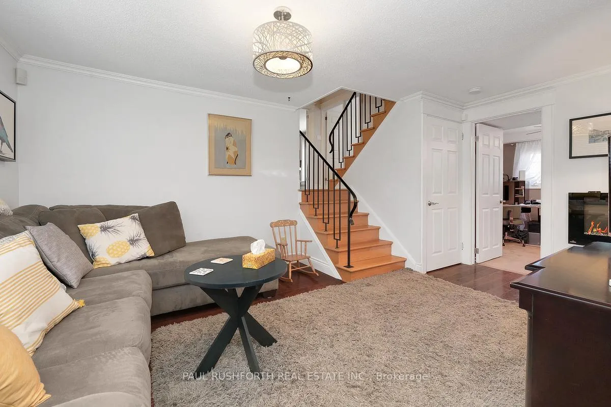 Photo 21 of 2189 Emard Crescent, Ottawa, Beacon Hill North — HOMEH