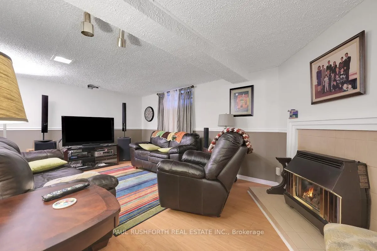 Photo 23 of 2189 Emard Crescent, Ottawa, Beacon Hill North — HOMEH