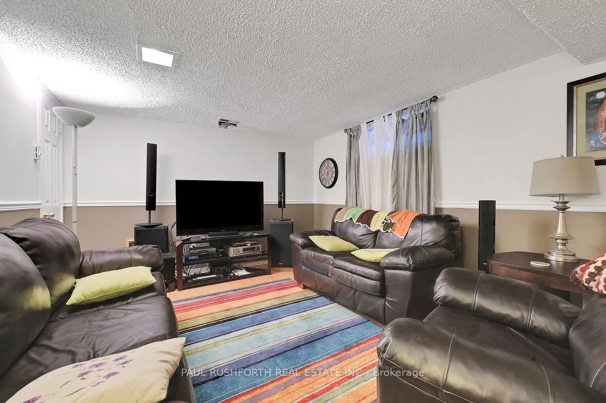 Photo 24 of 2189 Emard Crescent, Ottawa, Beacon Hill North — HOMEH