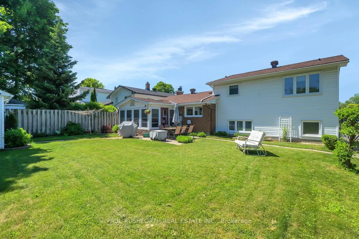 Photo 28 of 2189 Emard Crescent, Ottawa, Beacon Hill North — HOMEH
