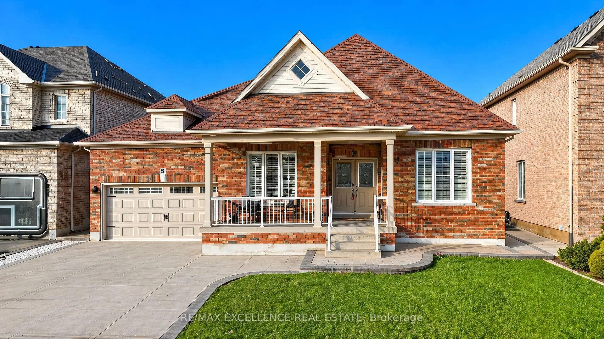 Photo 1 of 5 Castlegate Boulevard, Brampton, Bram East — HOMEH