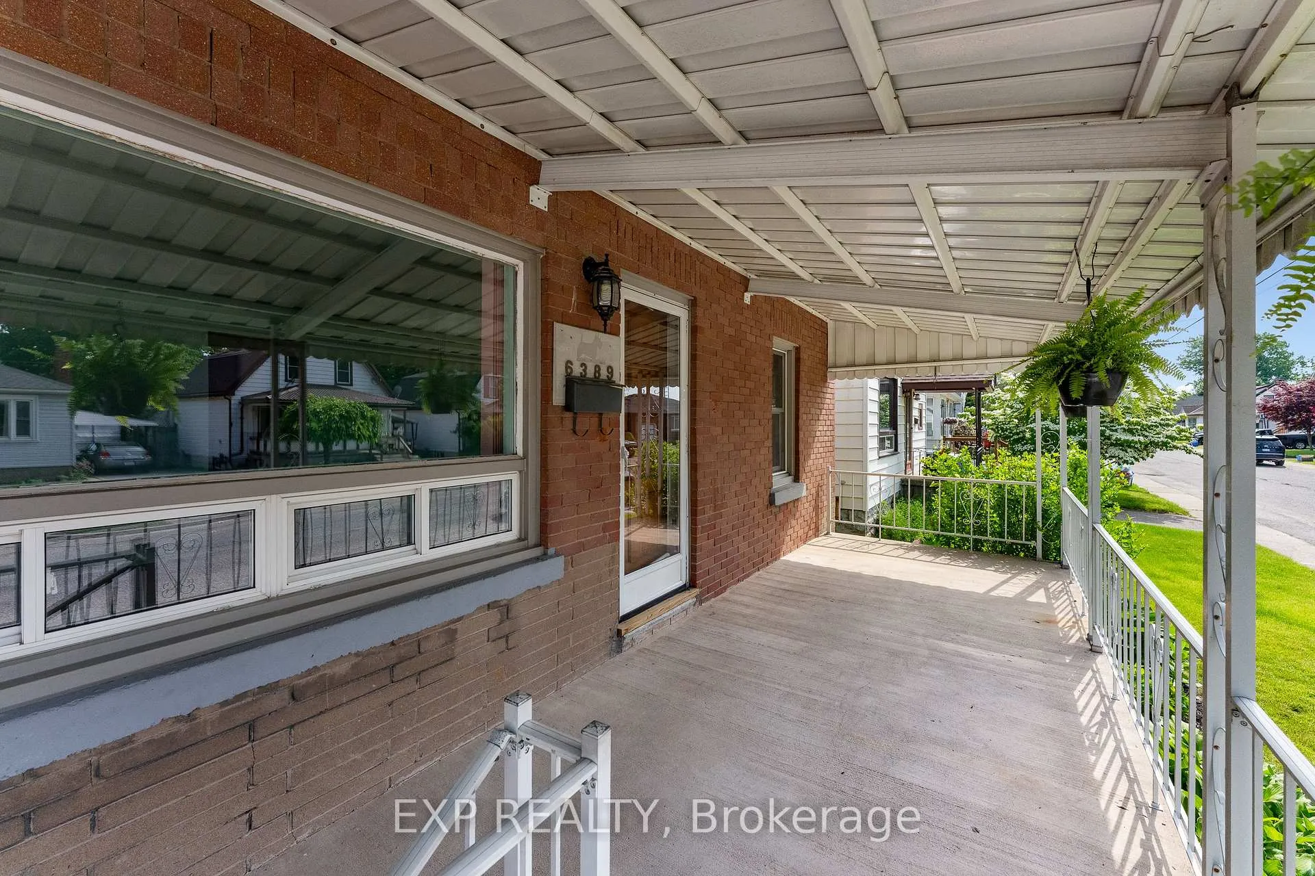 Photo 4 of 6389 Monroe Street, Niagara Falls, Dorchester — HOMEH