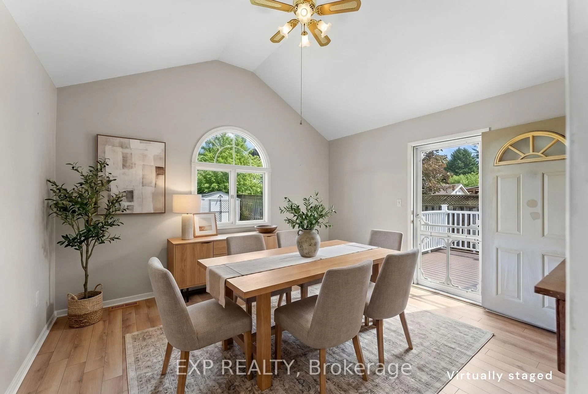 Photo 14 of 6389 Monroe Street, Niagara Falls, Dorchester — HOMEH