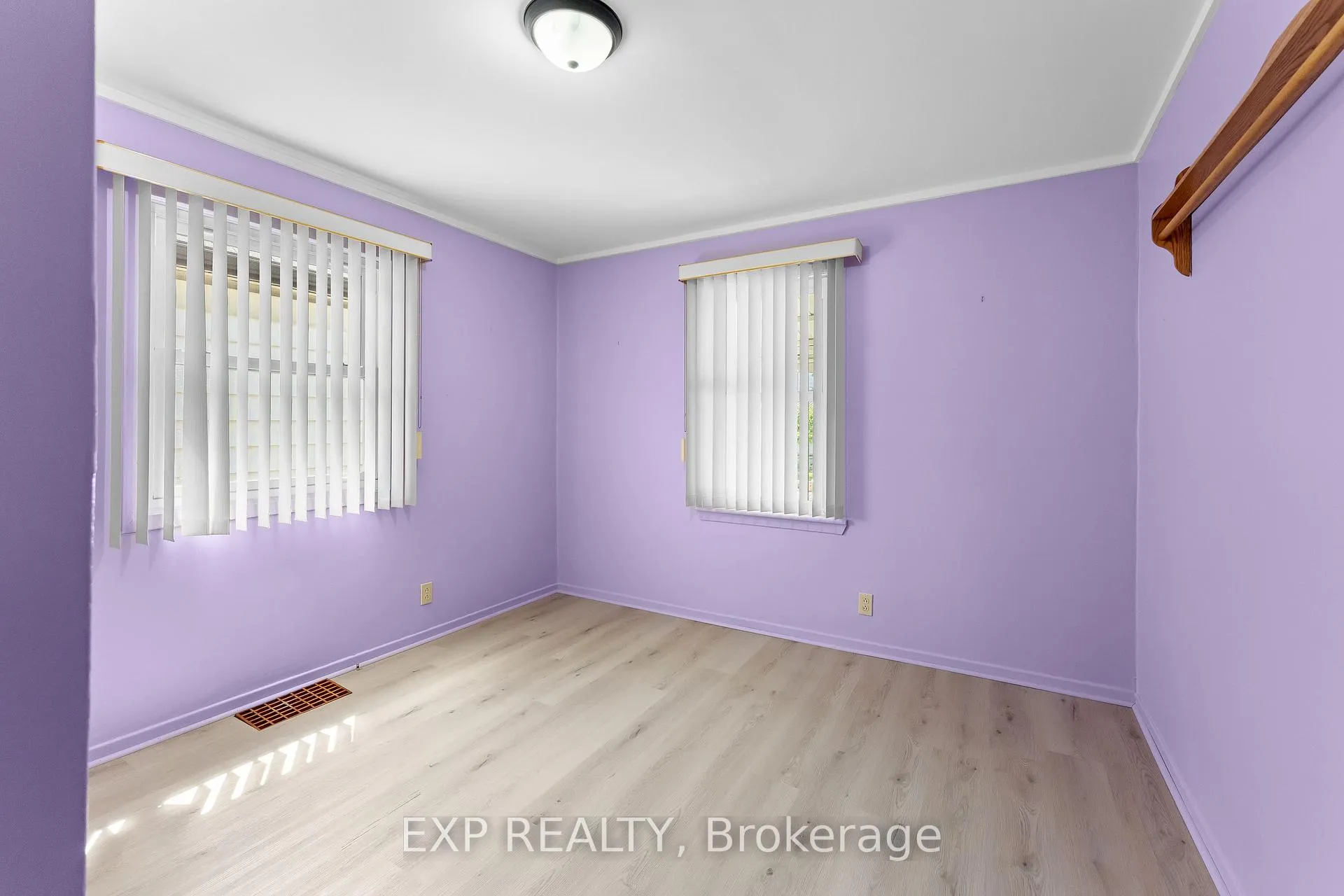 Photo 19 of 6389 Monroe Street, Niagara Falls, Dorchester — HOMEH