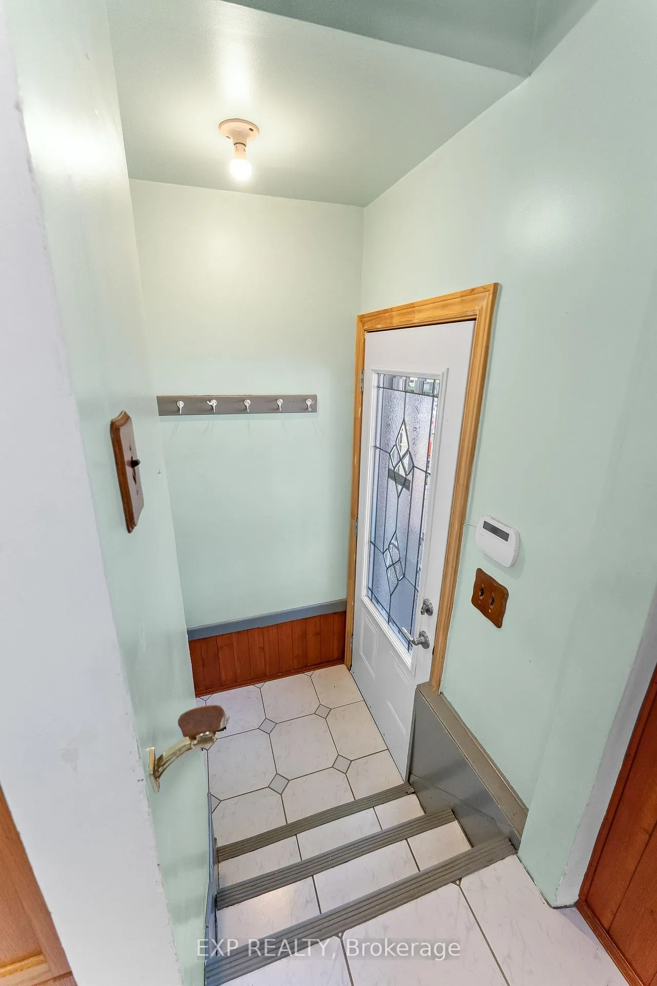 Photo 21 of 6389 Monroe Street, Niagara Falls, Dorchester — HOMEH