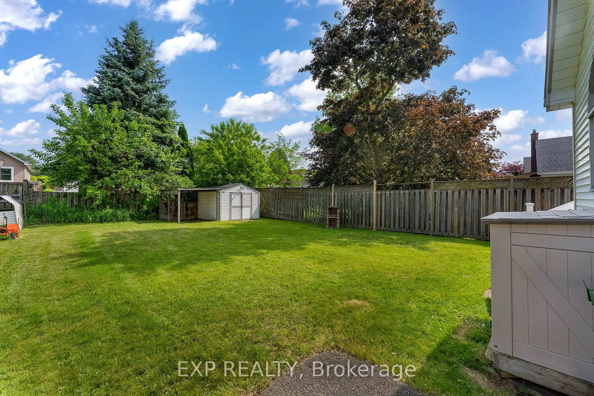 Photo 34 of 6389 Monroe Street, Niagara Falls, Dorchester — HOMEH