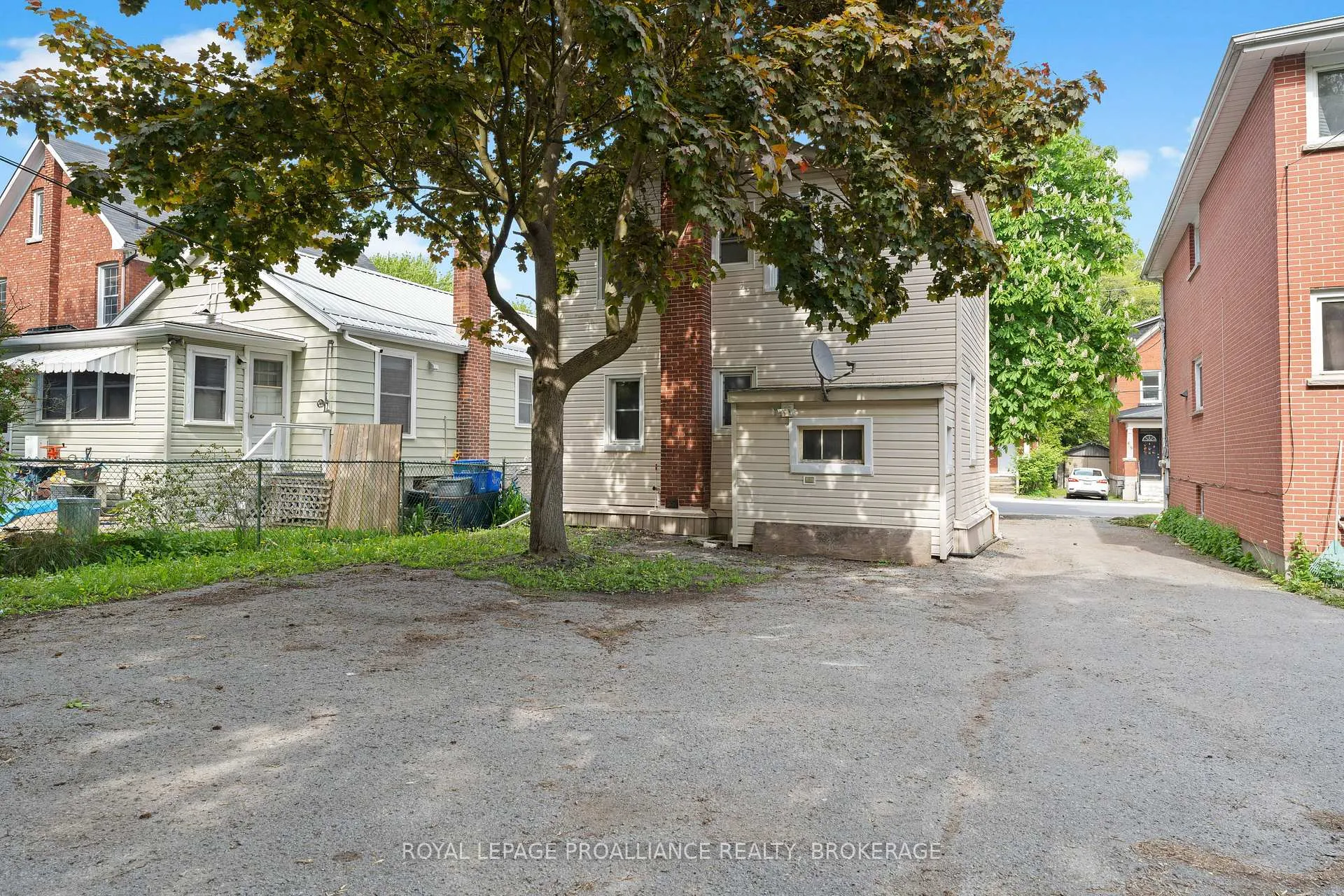 Photo 41 of 468-470 Victoria Street, Kingston, Central City East — HOMEH