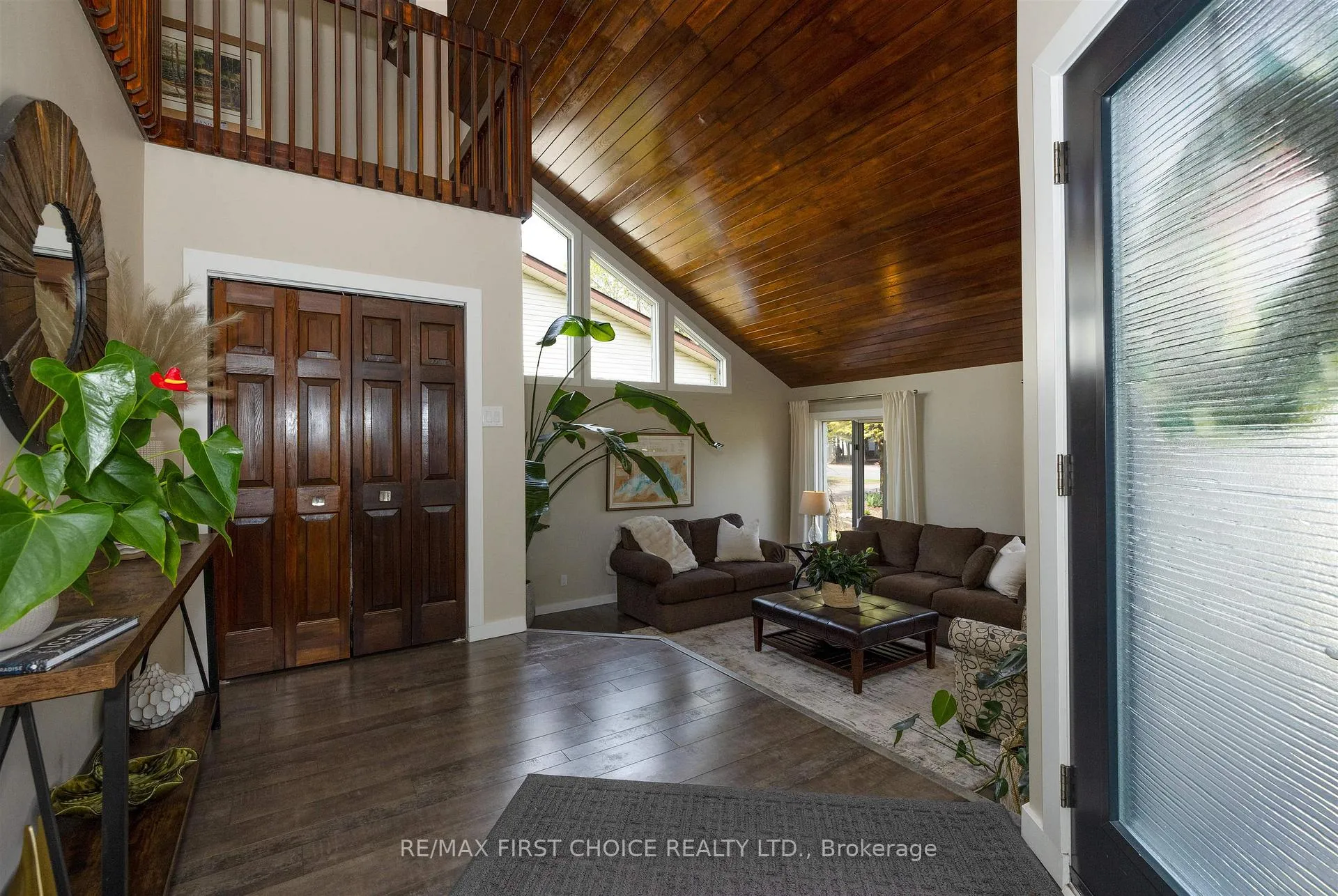 Photo 14 of 115 Chercover Drive, Thunder Bay, John Street South — HOMEH