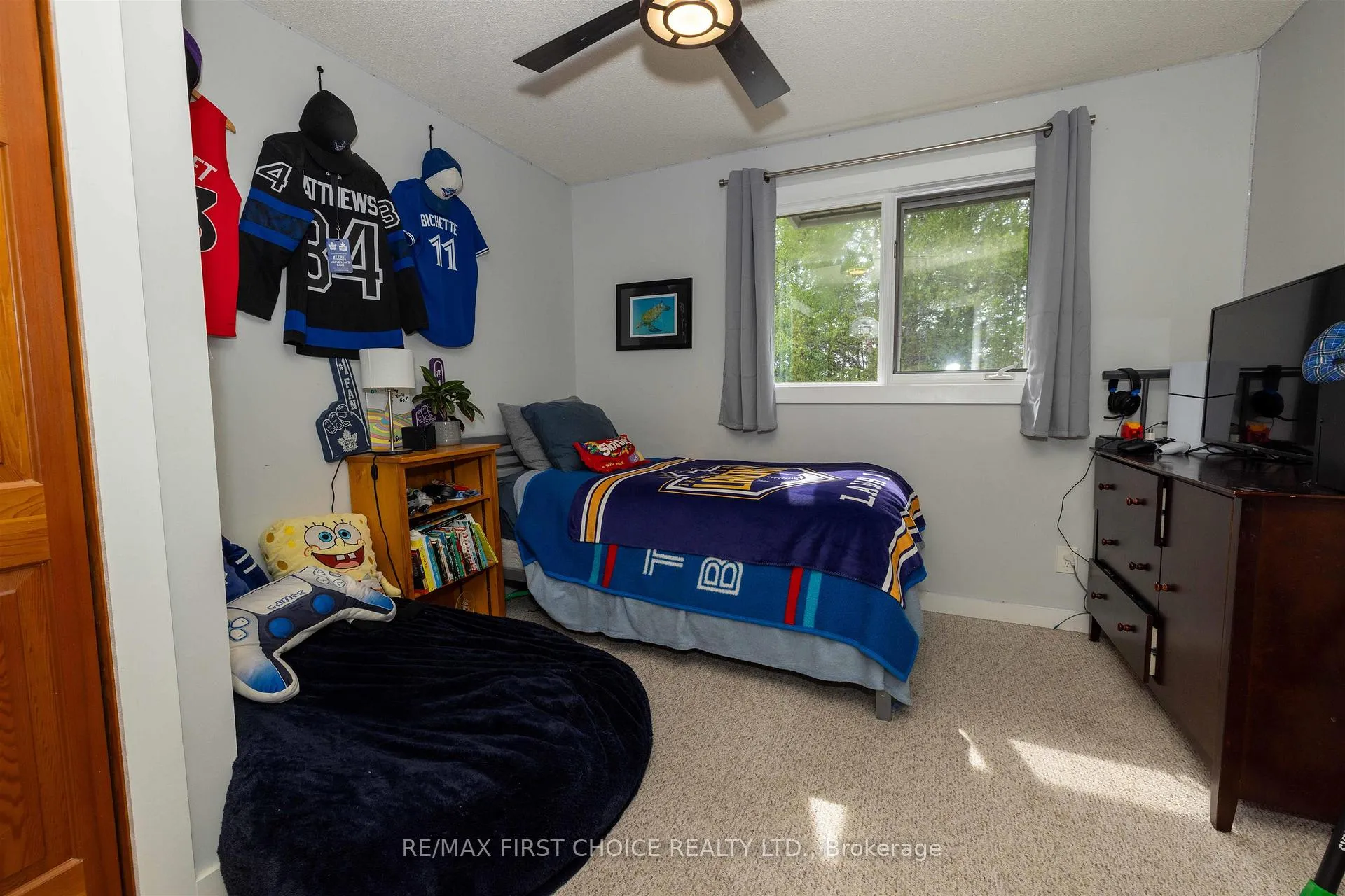 Photo 36 of 115 Chercover Drive, Thunder Bay, John Street South — HOMEH