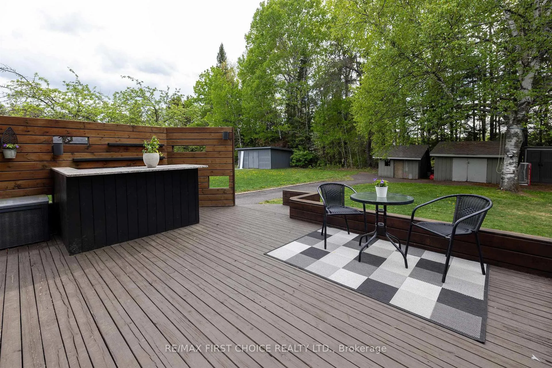 Photo 40 of 115 Chercover Drive, Thunder Bay, John Street South — HOMEH