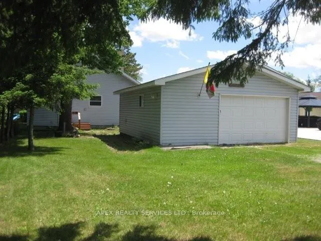 Photo 4 of 1271 Idylwild Drive, Fort Frances — HOMEH