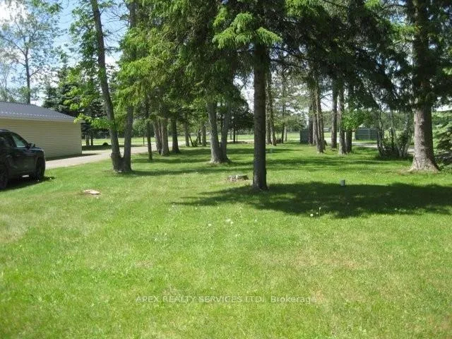 Photo 5 of 1271 Idylwild Drive, Fort Frances — HOMEH