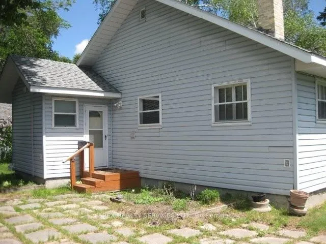 Photo 22 of 1271 Idylwild Drive, Fort Frances — HOMEH