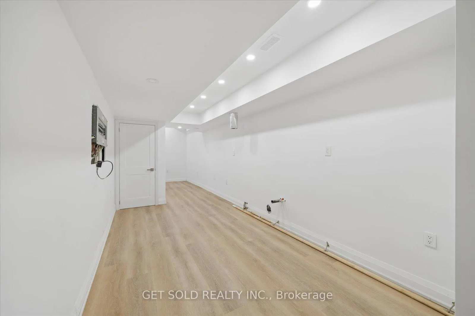 Photo 44 of 1761 Magenta Road, Pickering, Brock Ridge — HOMEH