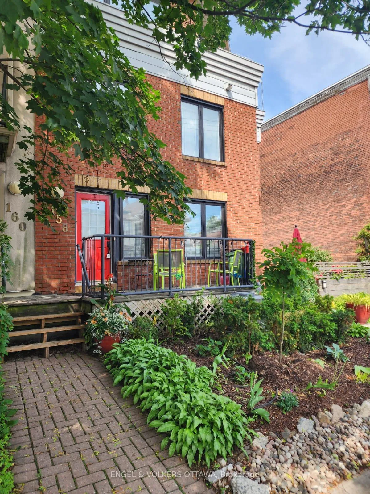 Photo 3 of 158 Rochester Street, Ottawa, West Centre Town — HOMEH