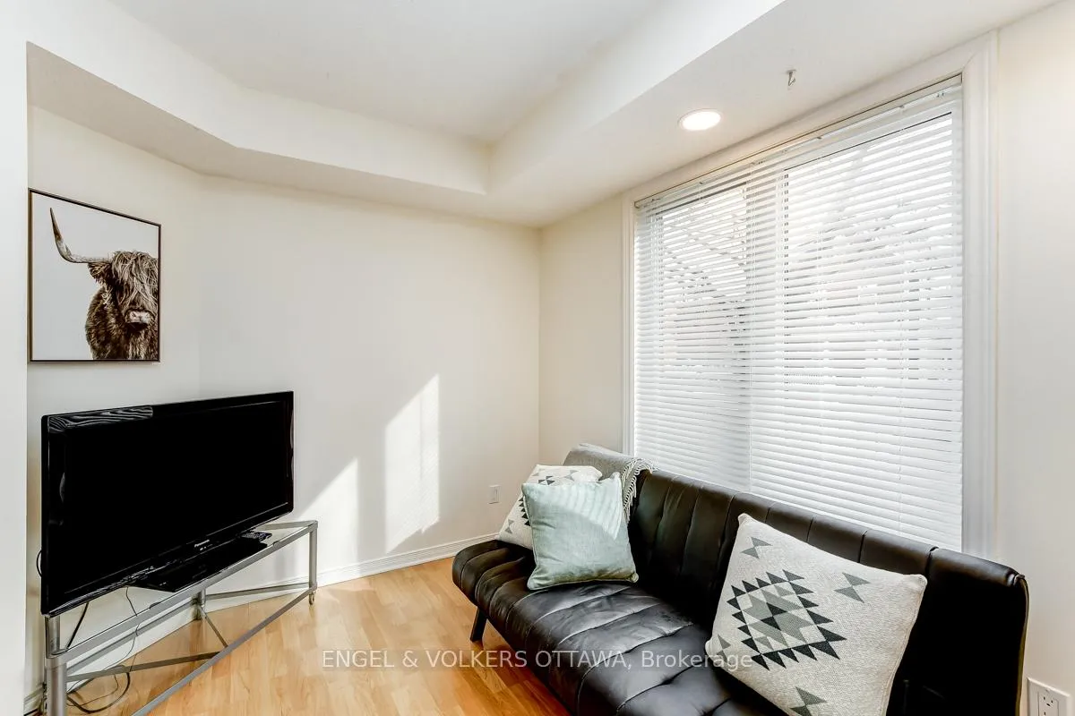 Photo 7 of 158 Rochester Street, Ottawa, West Centre Town — HOMEH