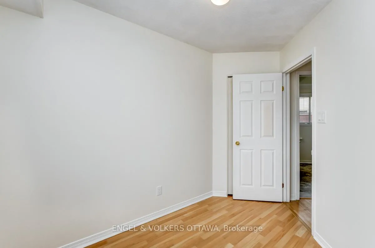 Photo 18 of 158 Rochester Street, Ottawa, West Centre Town — HOMEH