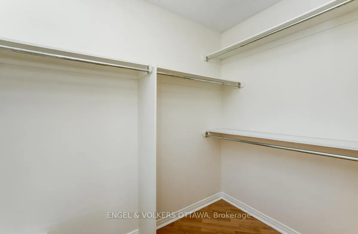 Photo 21 of 158 Rochester Street, Ottawa, West Centre Town — HOMEH