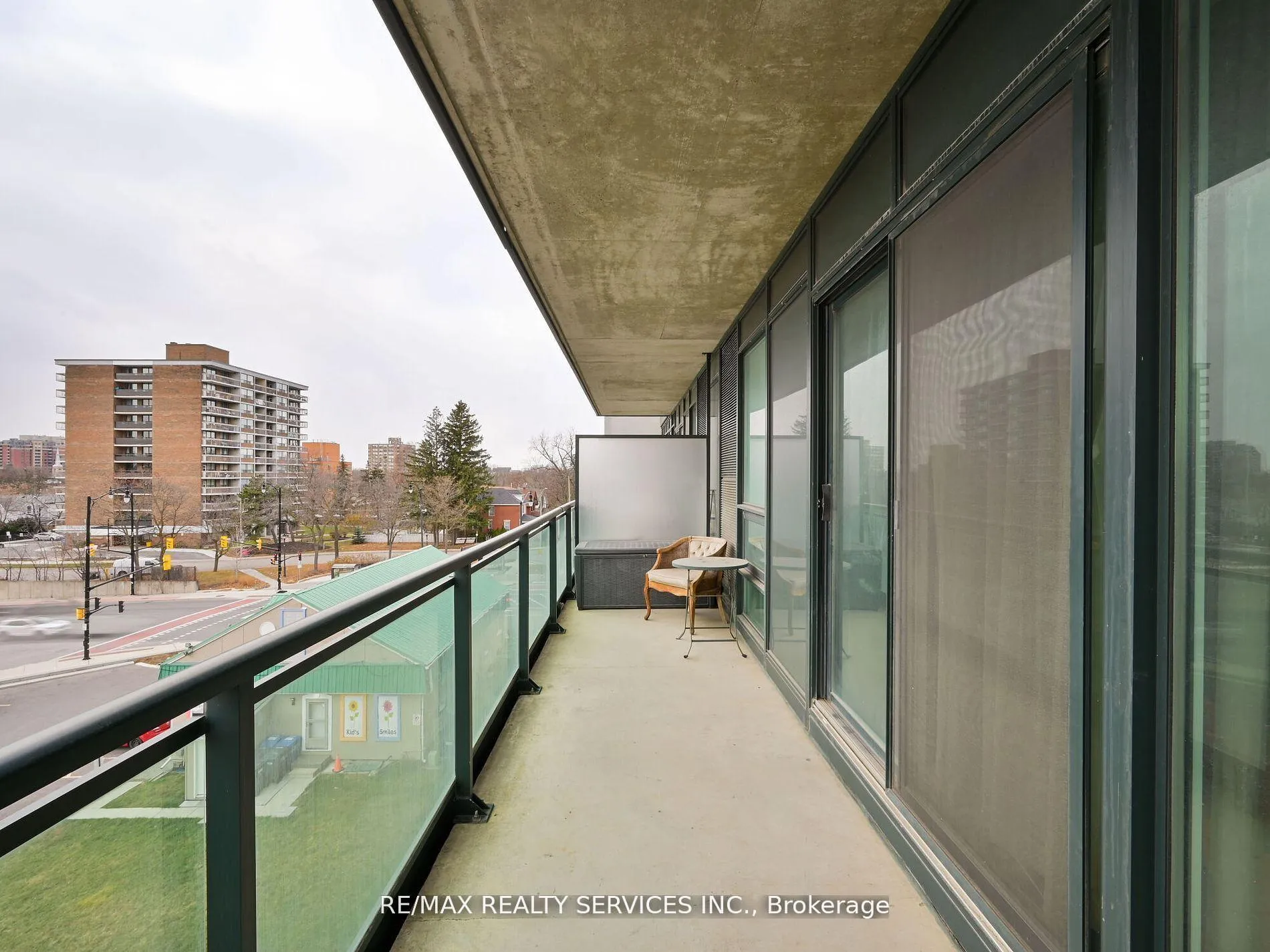 Photo 19 of Unit 405, 100 John Street, Brampton, Downtown Brampton — HOMEH