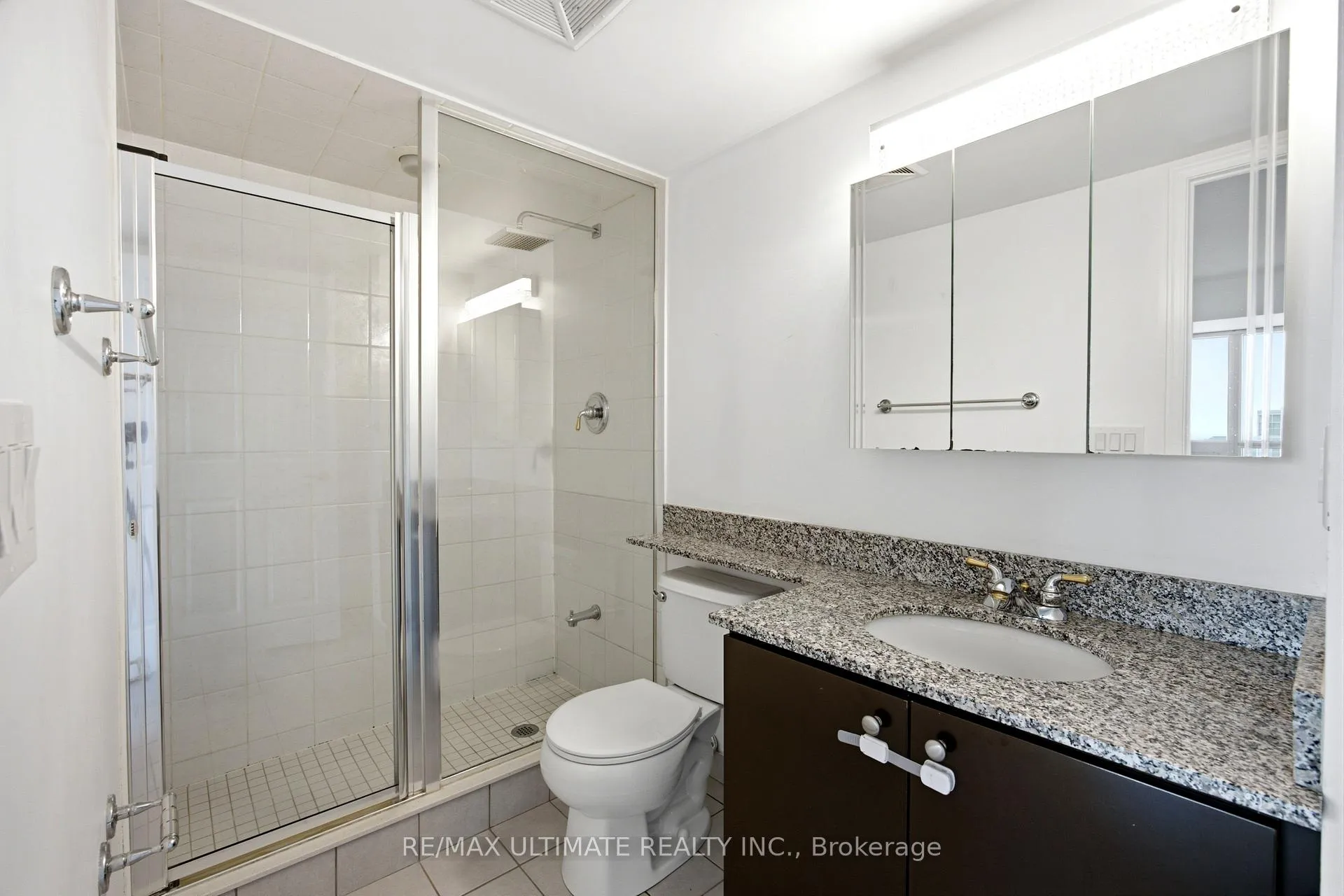 Photo 27 of Unit 1603, 3 Michael Power Place, Etobicoke, Islington-City Centre West — HOMEH