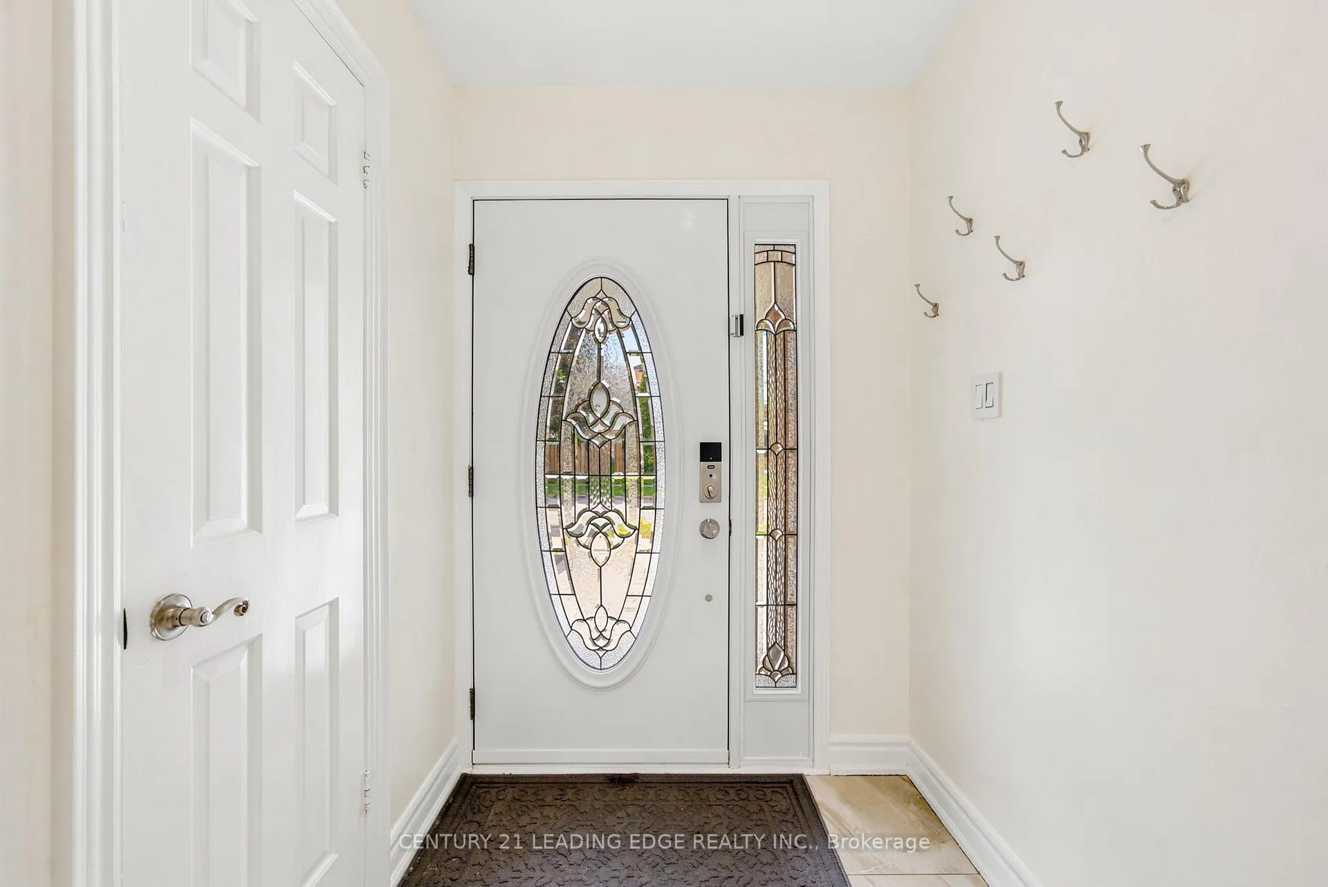 Photo 6 of 1727 Wollaston Court, Pickering, Liverpool — HOMEH