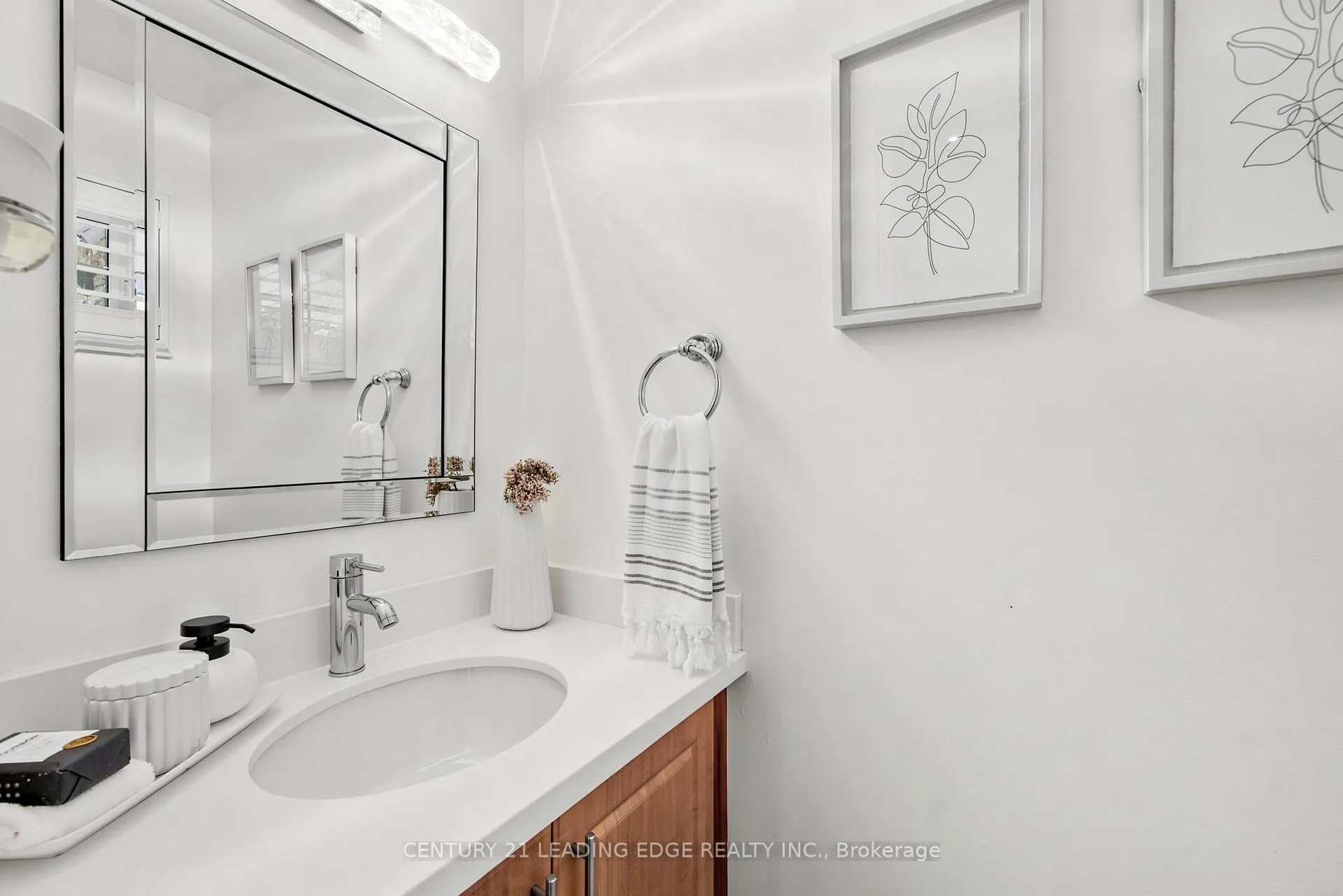 Photo 32 of 1727 Wollaston Court, Pickering, Liverpool — HOMEH