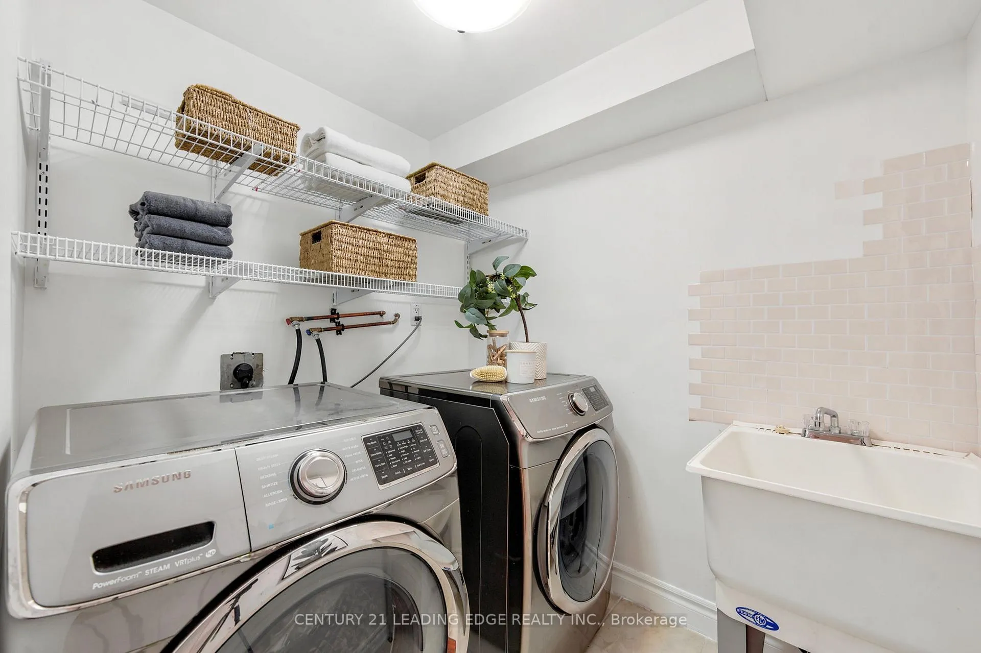 Photo 36 of 1727 Wollaston Court, Pickering, Liverpool — HOMEH