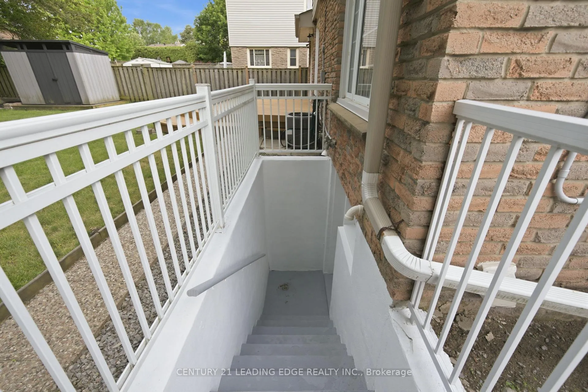 Photo 42 of 1727 Wollaston Court, Pickering, Liverpool — HOMEH