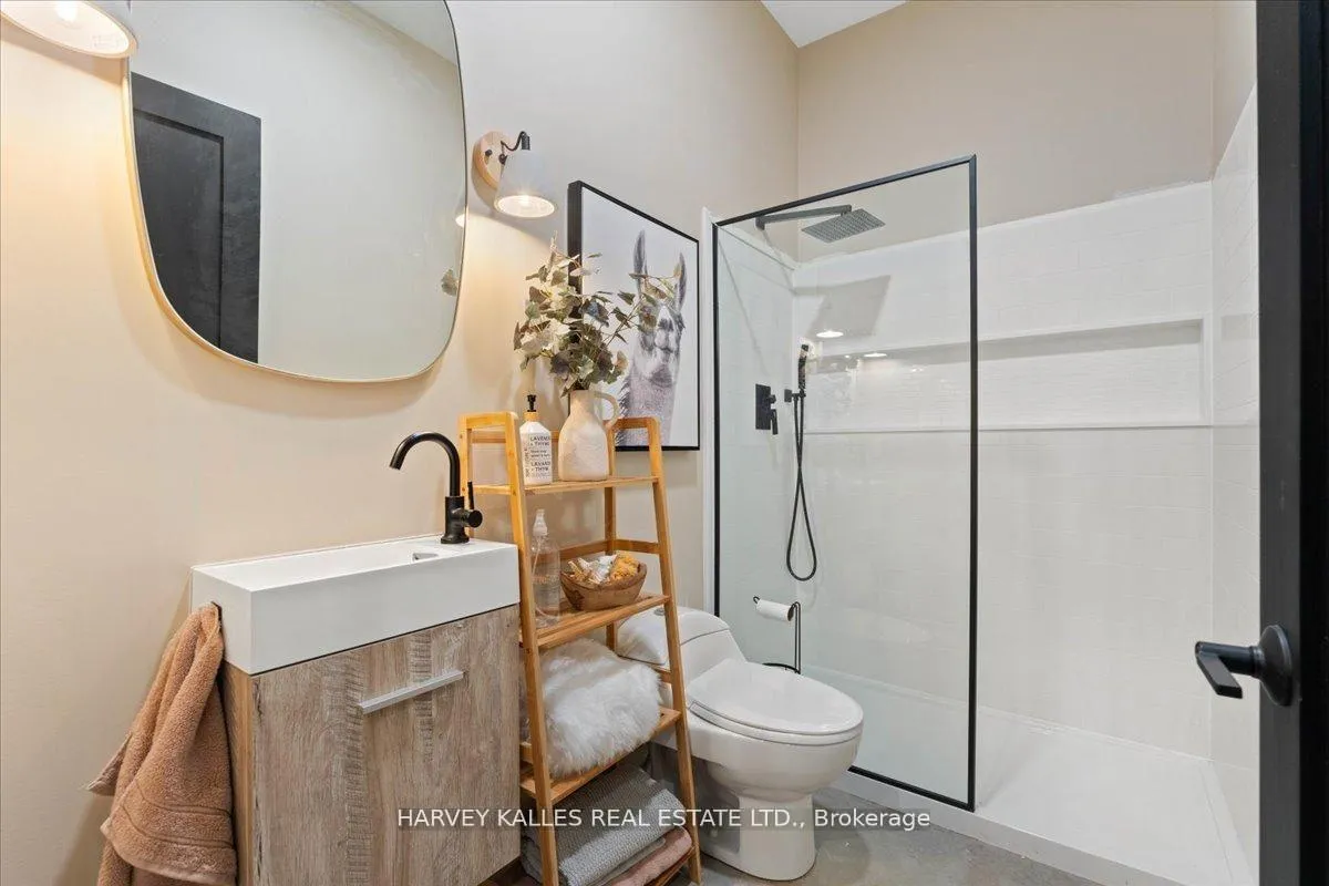 Photo 35 of 690 Weese Road, Prince Edward County, Ameliasburg Ward — HOMEH