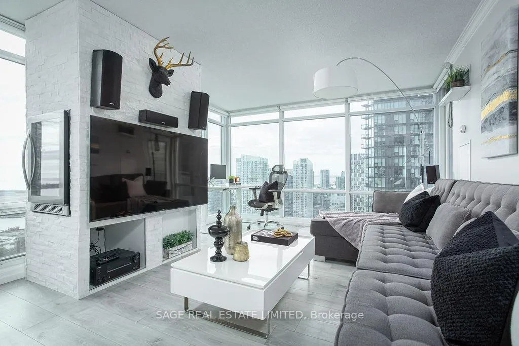 Photo 3 of Unit 3707, 25 Telegram Mews, Toronto, Waterfront Communities — HOMEH