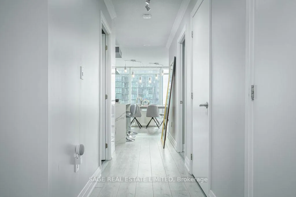 Photo 8 of Unit 3707, 25 Telegram Mews, Toronto, Waterfront Communities — HOMEH