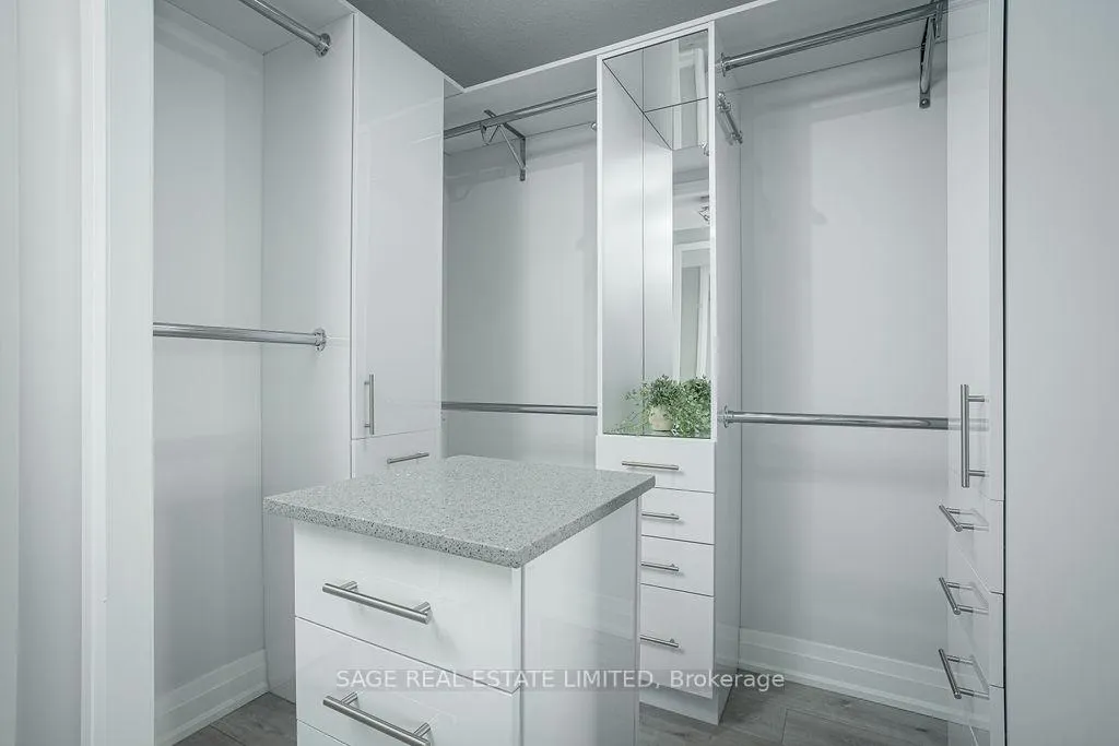 Photo 20 of Unit 3707, 25 Telegram Mews, Toronto, Waterfront Communities — HOMEH
