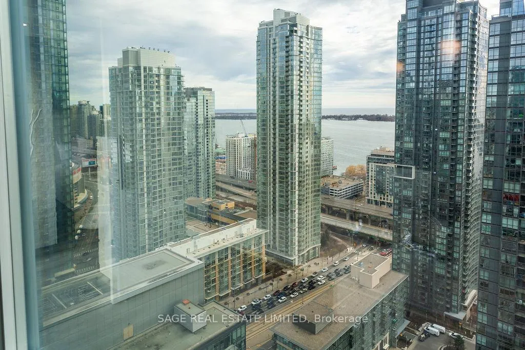 Photo 24 of Unit 3707, 25 Telegram Mews, Toronto, Waterfront Communities — HOMEH