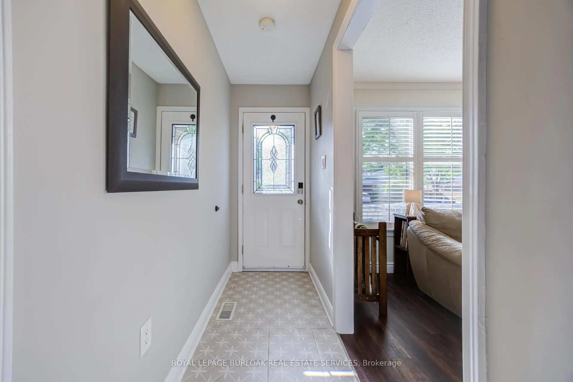 Photo 6 of 2348 Malcolm Crescent, Burlington, Brant Hills — HOMEH