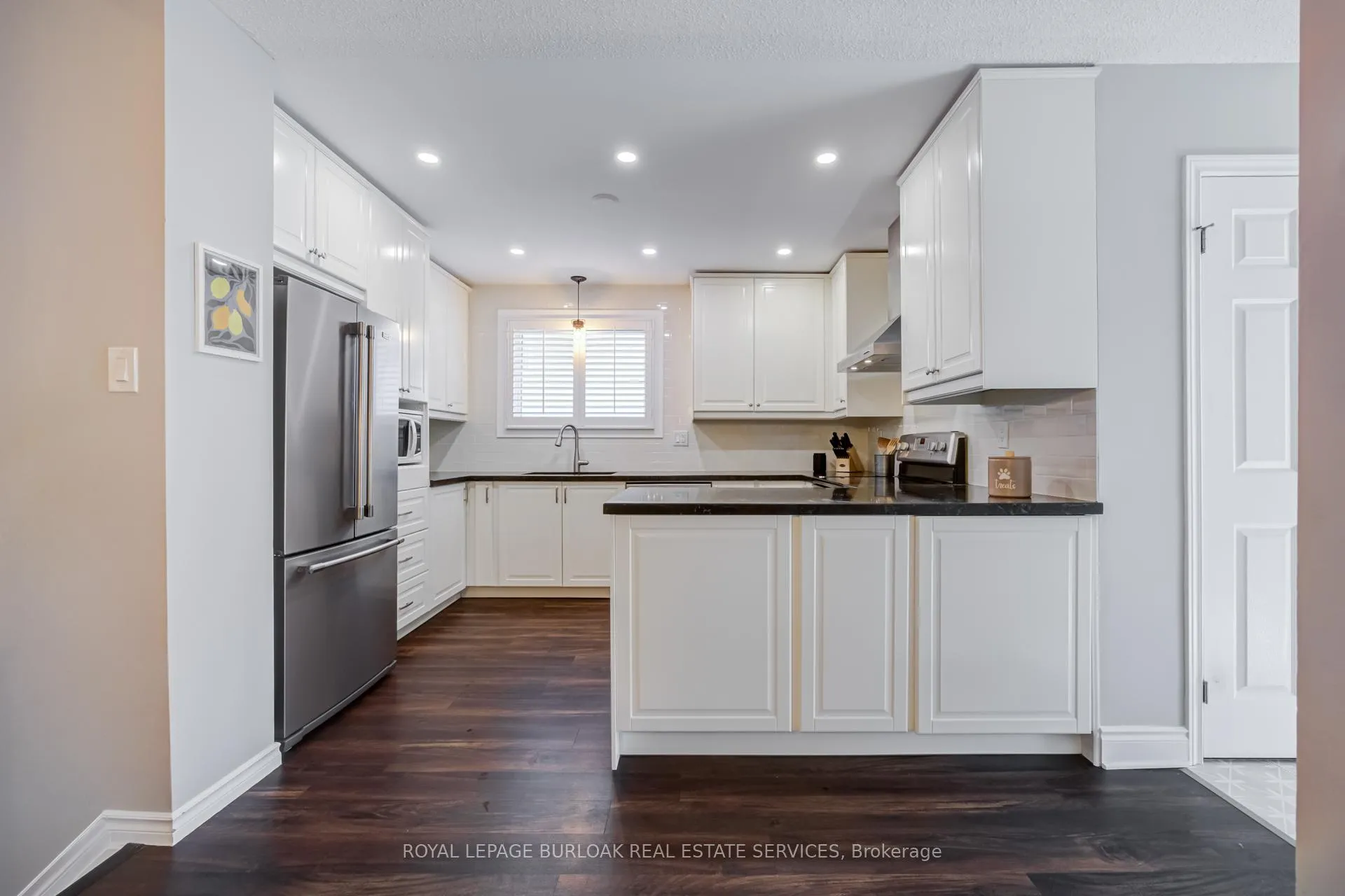 Photo 13 of 2348 Malcolm Crescent, Burlington, Brant Hills — HOMEH