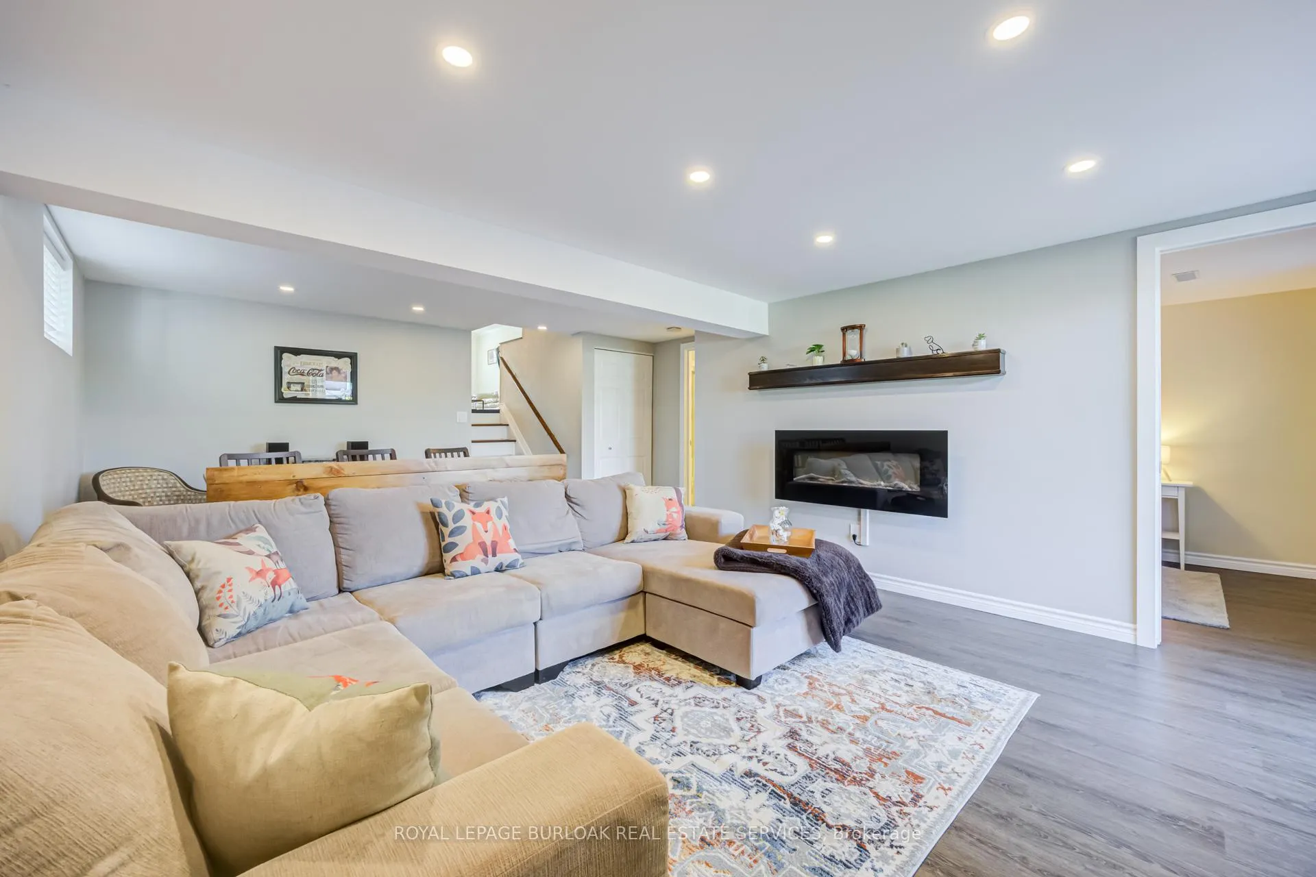 Photo 27 of 2348 Malcolm Crescent, Burlington, Brant Hills — HOMEH