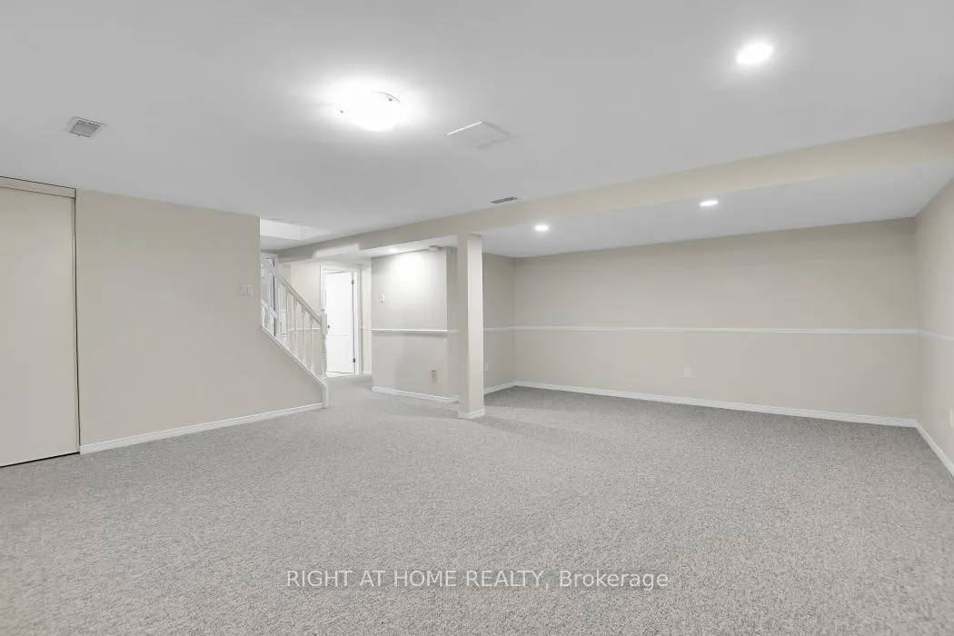 Photo 16 of 2159 Monson Crescent, Ottawa, Beacon Hill North — HOMEH