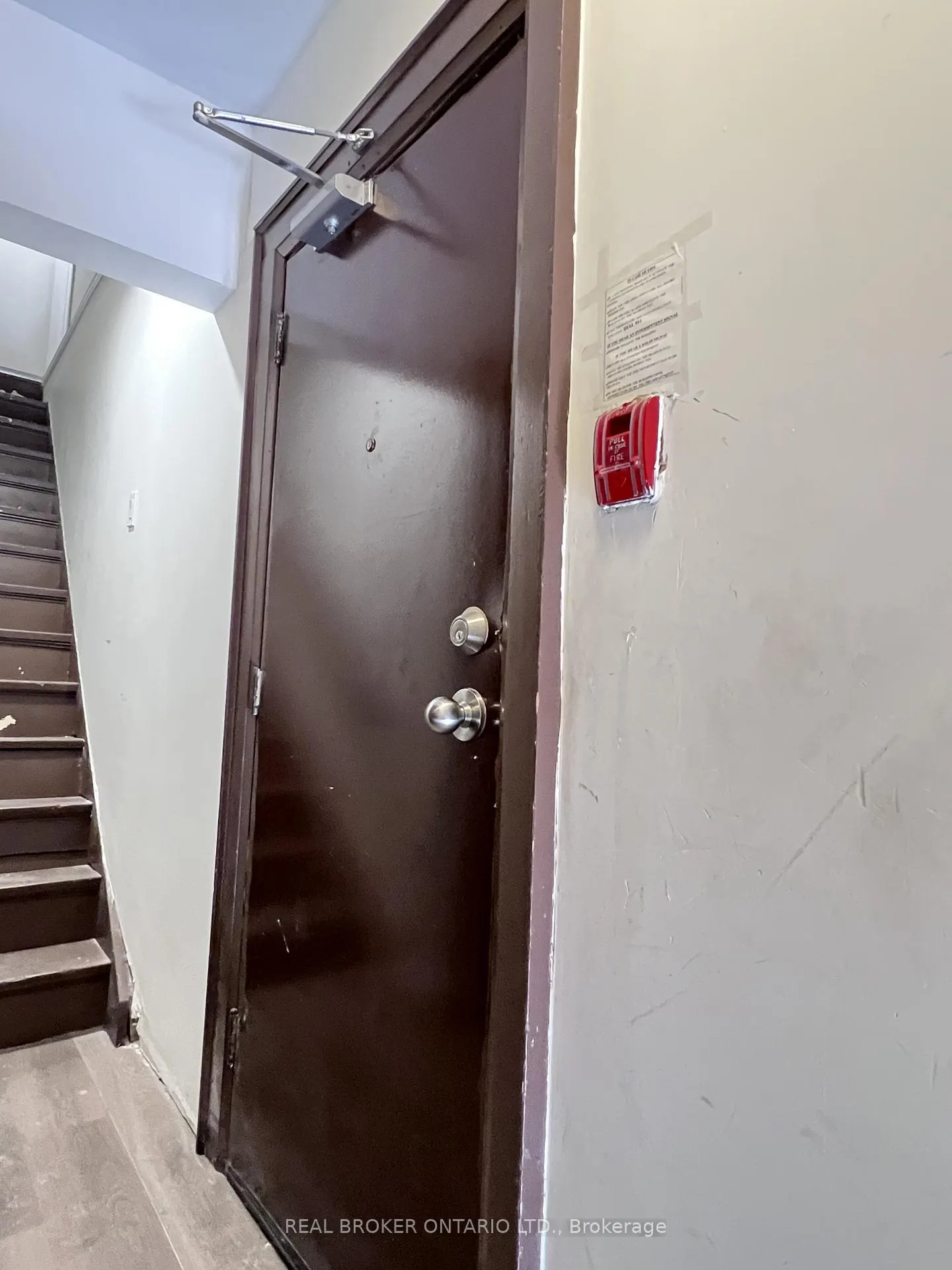Photo 2 of Unit #2, 770 St Clair Avenue W, Toronto, Humewood-Cedarvale — HOMEH