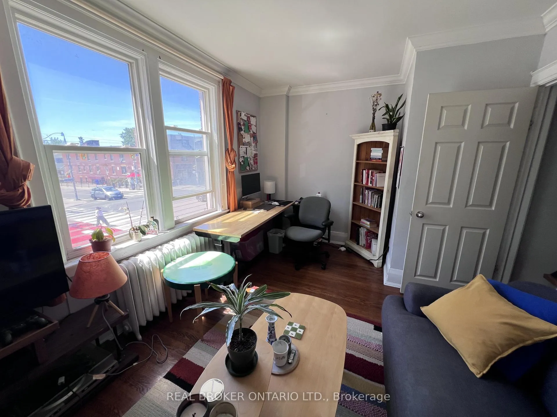 Photo 3 of Unit #2, 770 St Clair Avenue W, Toronto, Humewood-Cedarvale — HOMEH