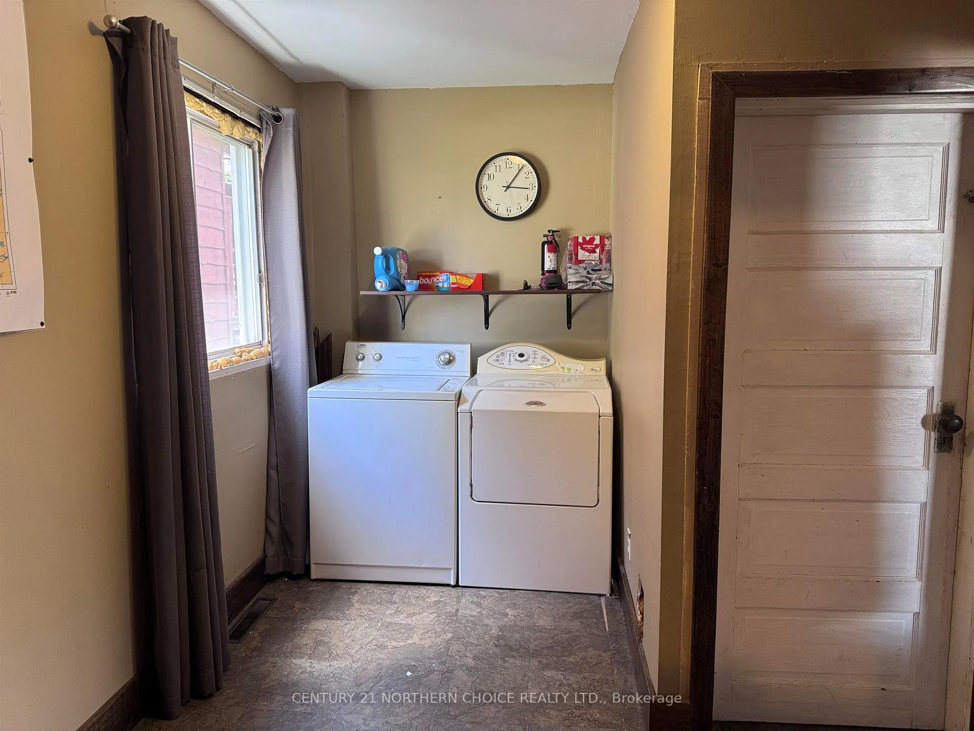 Photo 5 of 627 First Street E, Fort Frances — HOMEH
