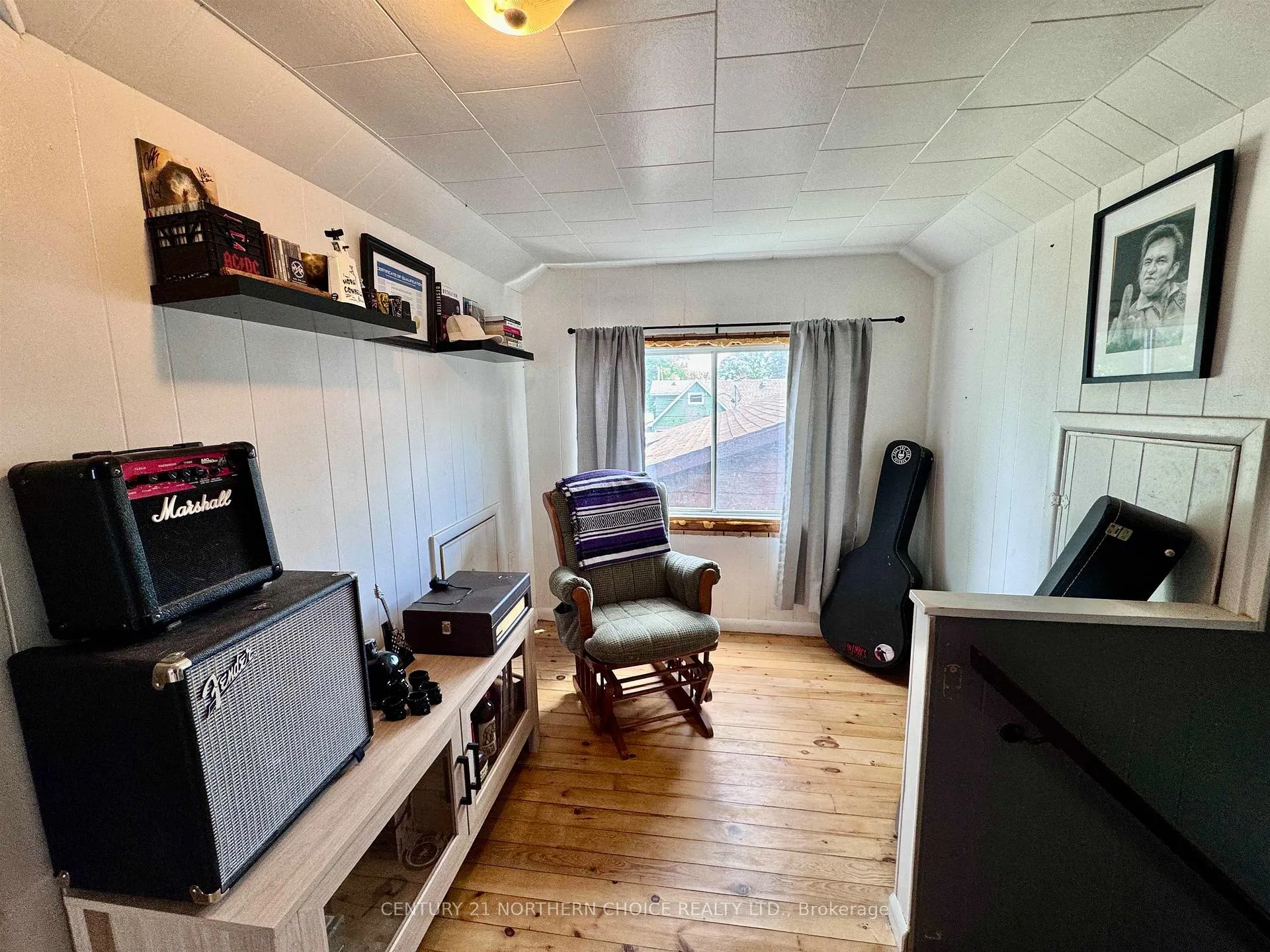 Photo 14 of 627 First Street E, Fort Frances — HOMEH