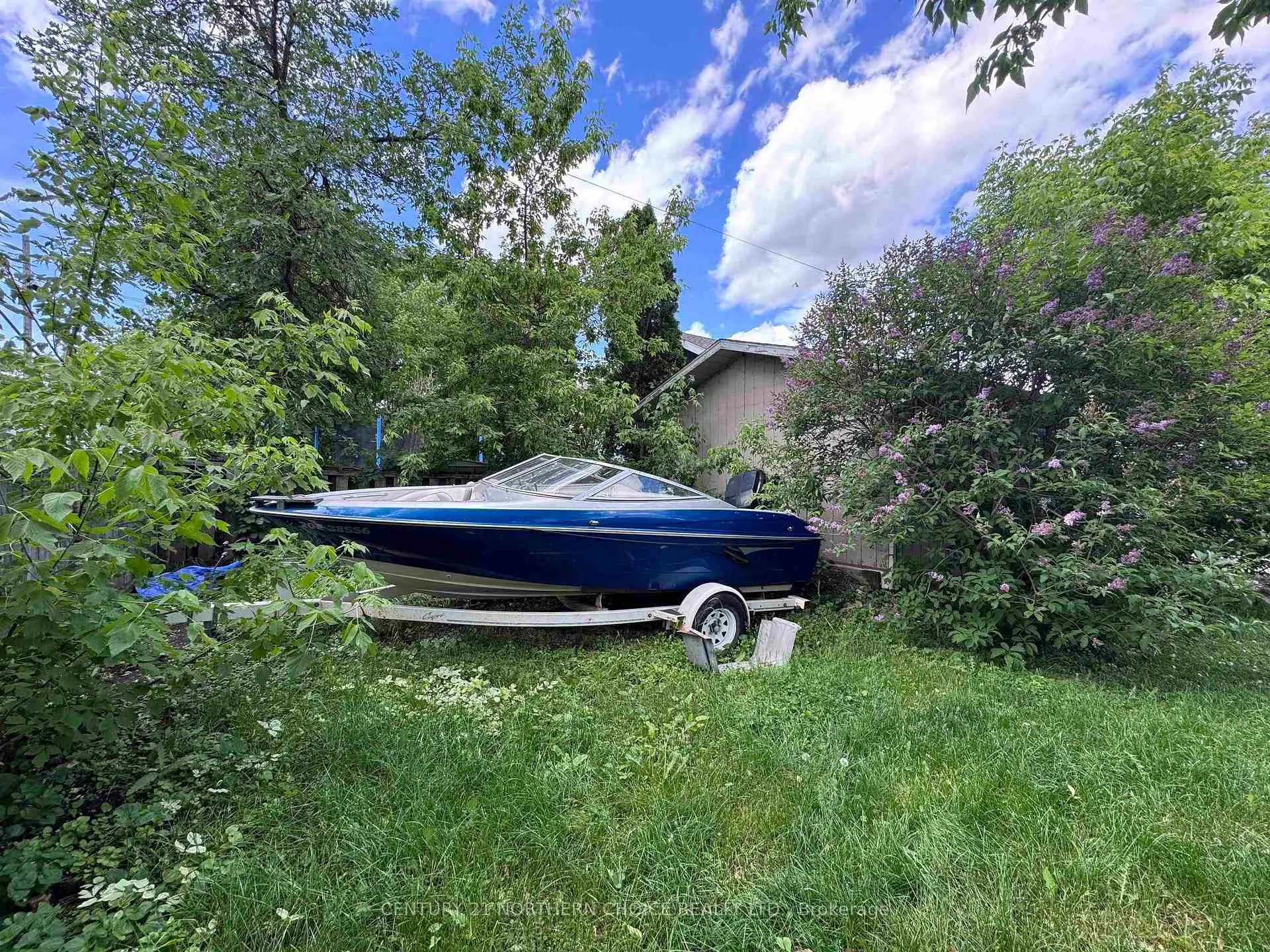 Photo 25 of 627 First Street E, Fort Frances — HOMEH