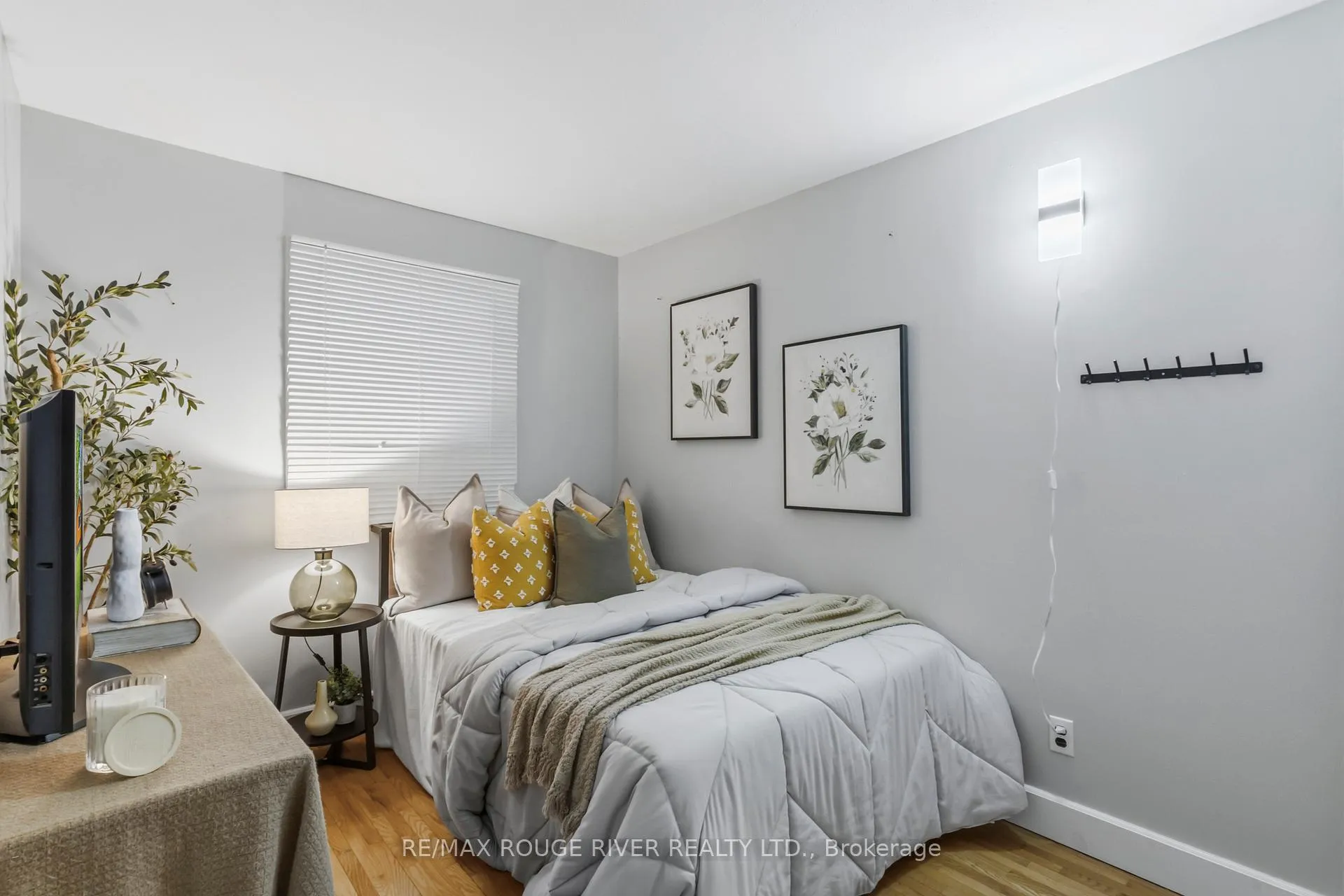 Photo 15 of 7123 Poplar Drive, Hamilton Township, Bewdley — HOMEH