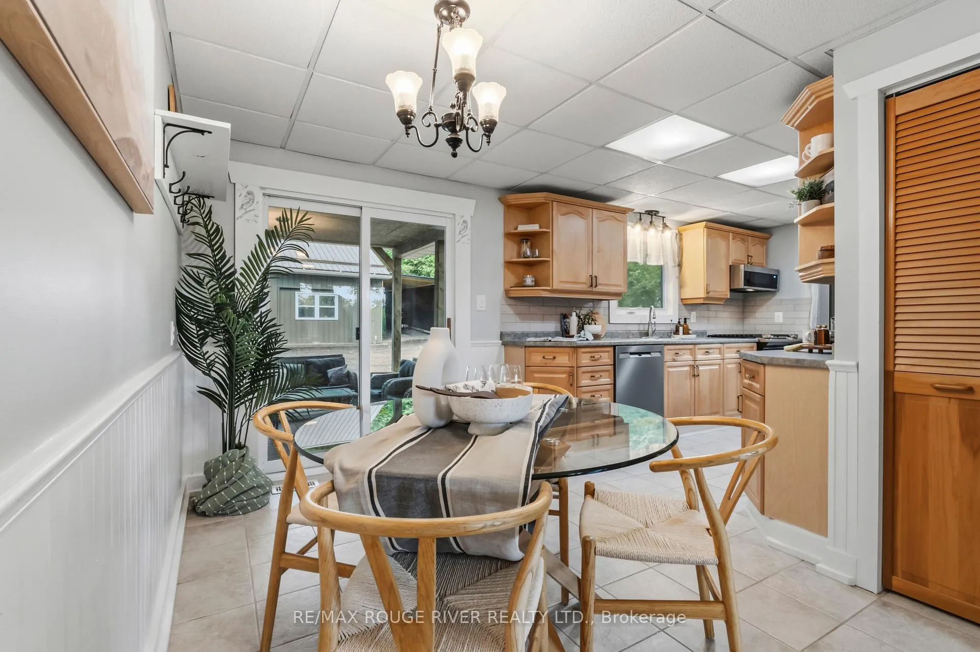 Photo 18 of 7123 Poplar Drive, Hamilton Township, Bewdley — HOMEH