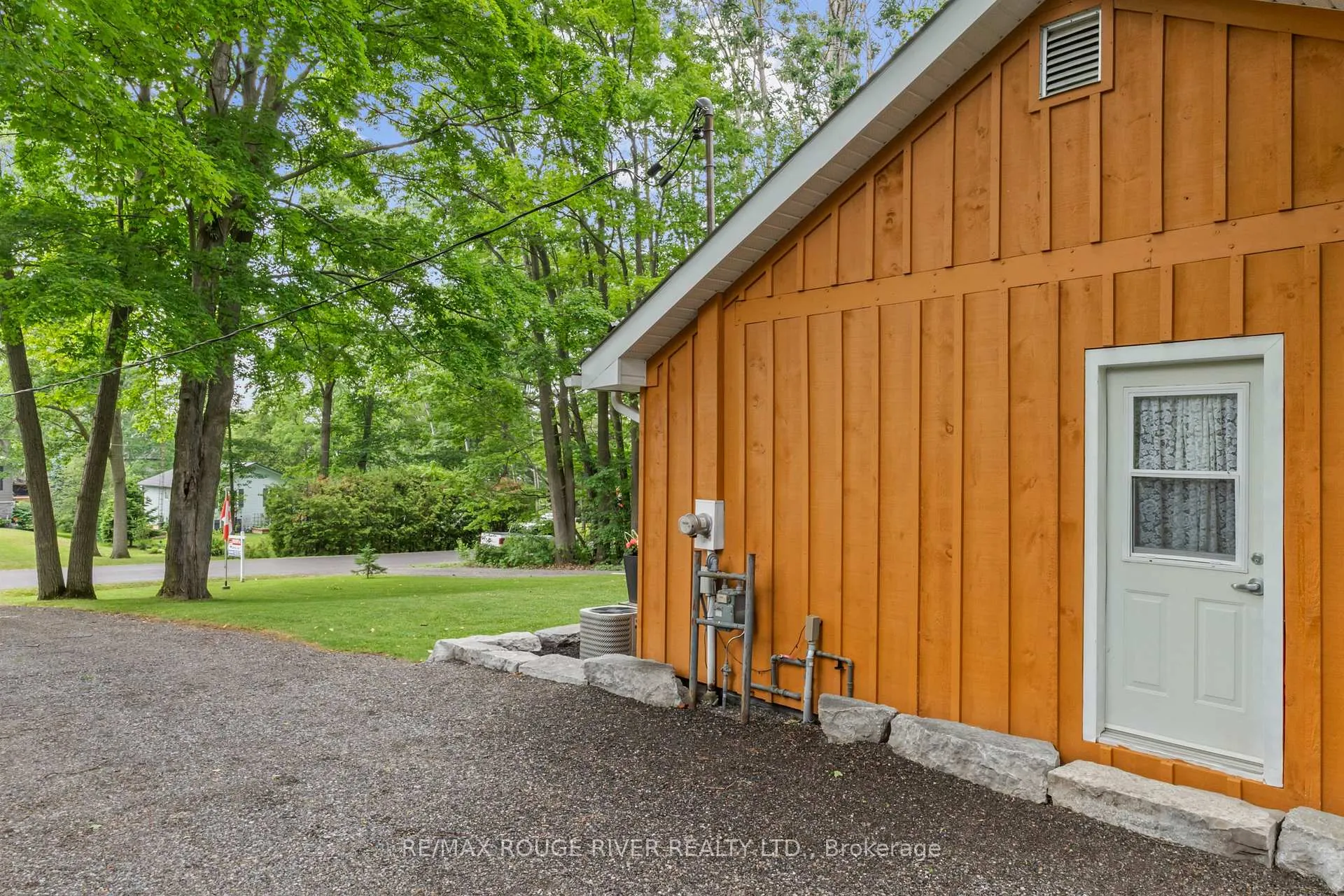 Photo 36 of 7123 Poplar Drive, Hamilton Township, Bewdley — HOMEH